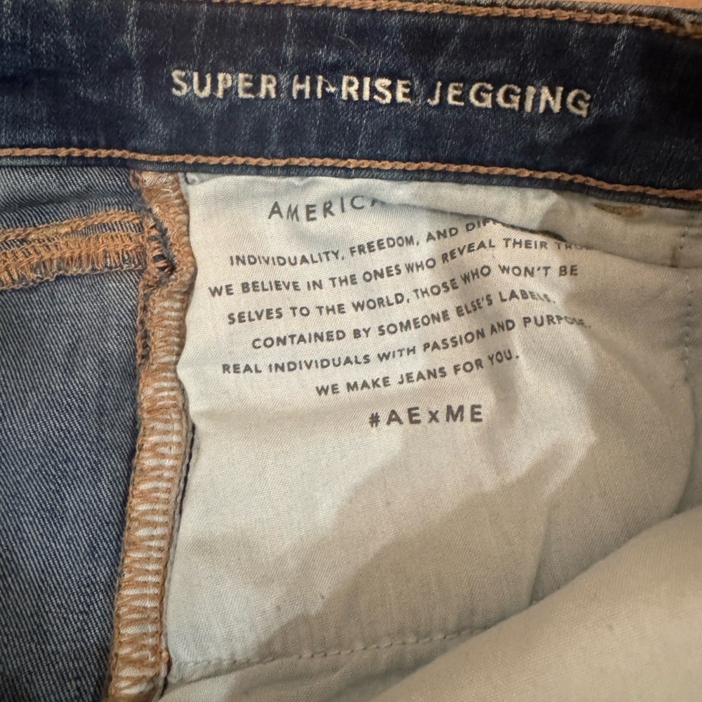 American Eagle Outfitters Dark Blue Super Hi Rise Jeggings - Picture 4 of 5